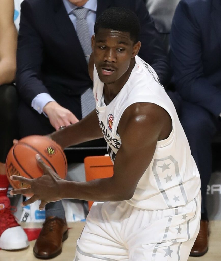 Lakers được báo cáo trade Deandre Ayton sang Wizards trong cuộc làm mới tuyến trong