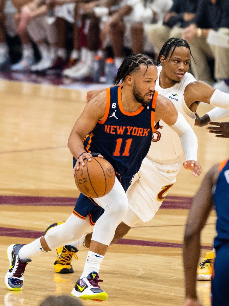 Jalen Brunson phẫu thuật cổ tay trái, Knicks chờ anh trở lại hè này