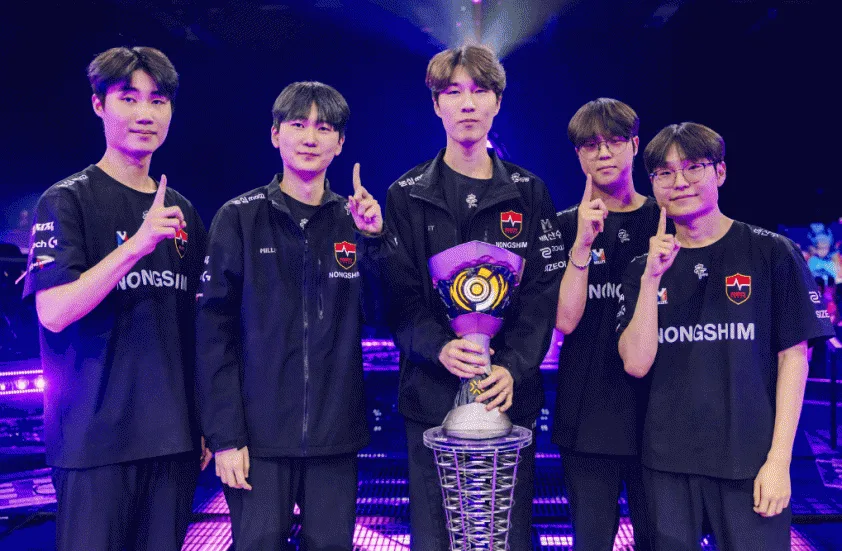 Nongshim RedForce thắng Team Vitality 2-1 tại EWC VALORANT 2026