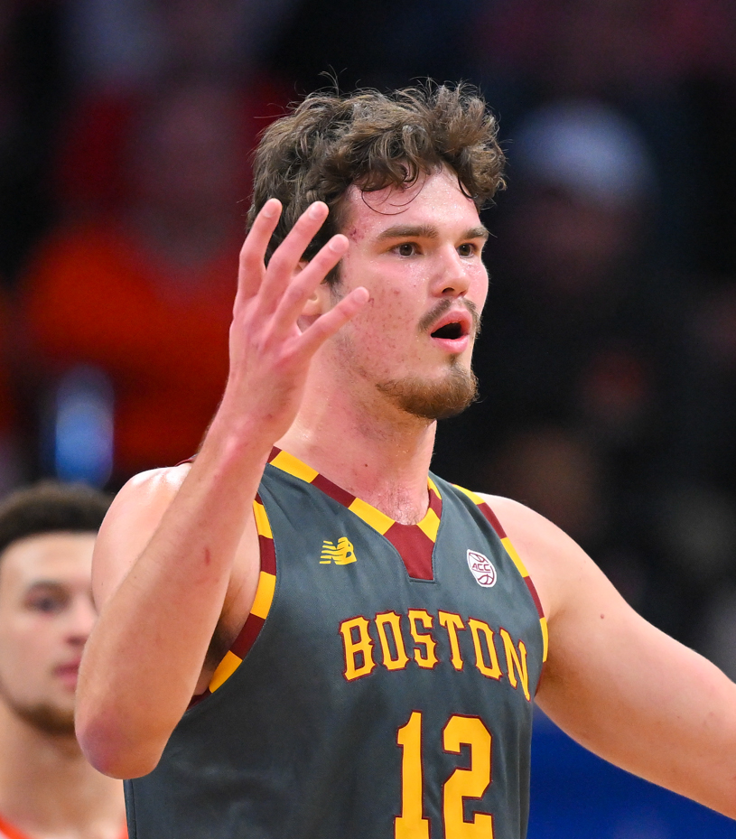 Quinten Post tới Grizzlies sau khi Warriors không giữ quyền đối ứng